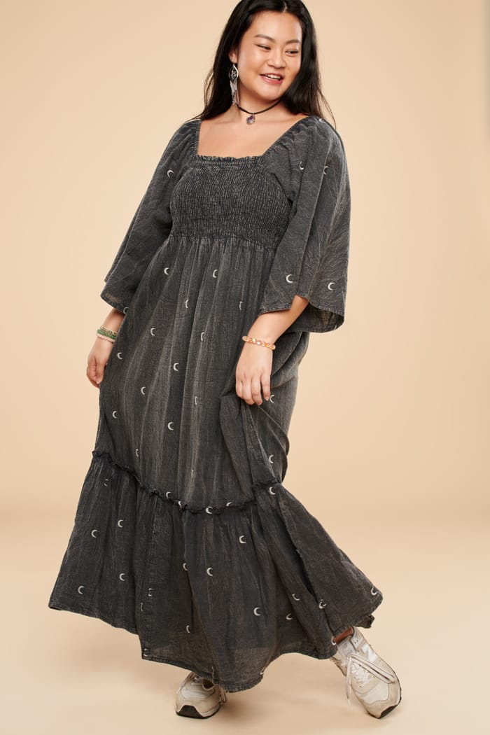 Embroidered smock online