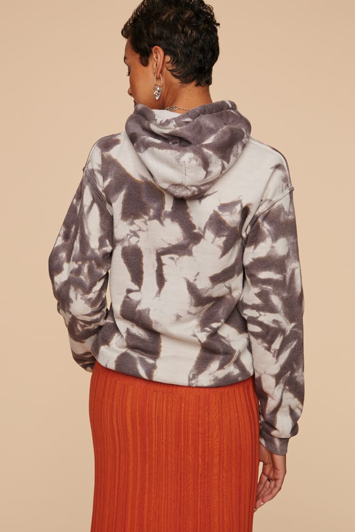 Tie dye hoodie best sale bershka